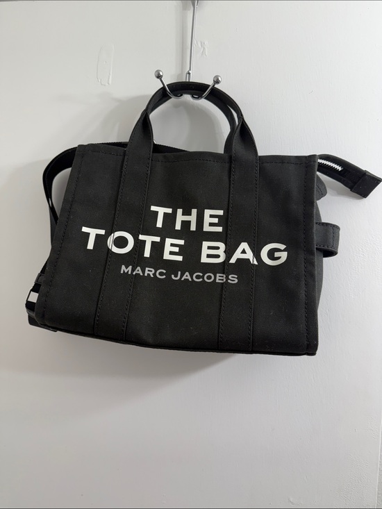 Marc Jacobs Handbags - Marc Jacobs Black The Tote Bag Canvas Tote with Logo